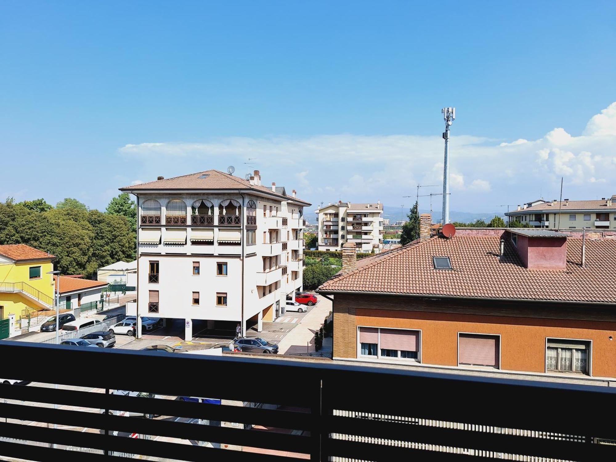 Apartamento Re Lear Expo Verona Exterior foto